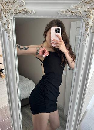 Платье с открытой спиной 4