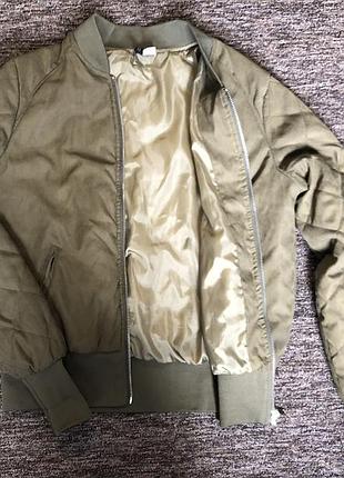 Бомбер жіночий, вітровка жіноча, вітровка оливкового кольору