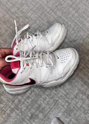 Жіночі кросівки nike original 35-36p.