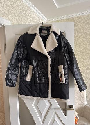Стильна куртка демі сезон 50 розмір