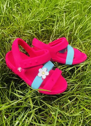 Кроксы crocs keeley charm сандалии босоножки розовые c6 13 см