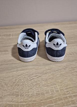 Кеди adidas. 3