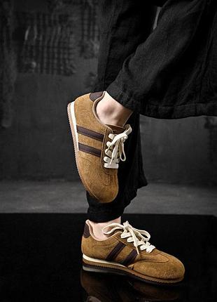 Женские кроссовки brawny