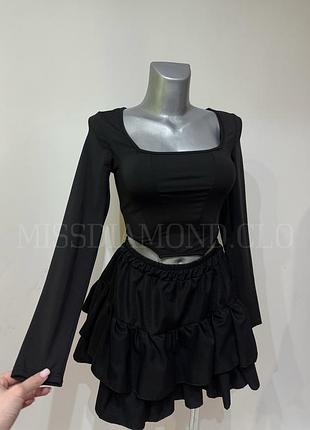 Готический топ с рукавами