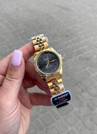 Годинники casio