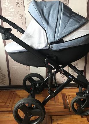 Продам коляску 3в1