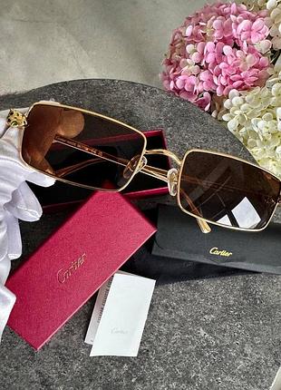 Брендовые женские солнцезащитные квадратные очки