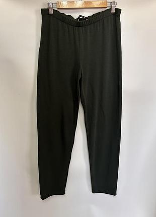 Трикотажные брюки из шерсти