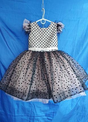 Платье на выпускное и праздничные события