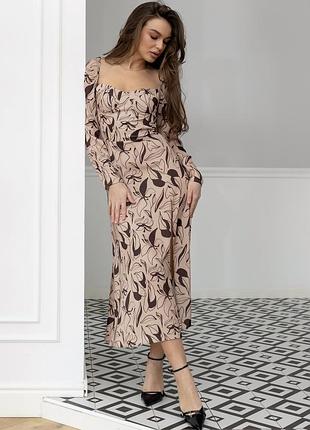 Платье из шелка длинное шелковое платье с разрезом на ножке с длинным рукавом из декольте коричневого в цветок