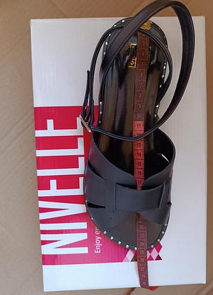 Босоножки сандалии кожаные