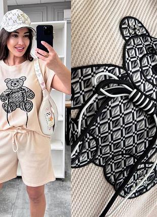 Стильный костюм прогулочная шорты и футболка цвета в ассортименте