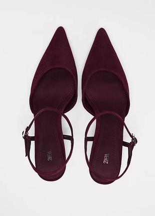 Красиві замшеві туфлі слінгбеки кольору бургунді zara