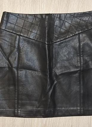 Юбка из экокожи от zara размер s