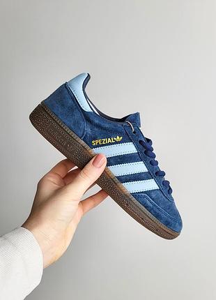 Круті жіночі кросівки adidas spezial handball navy blue сині