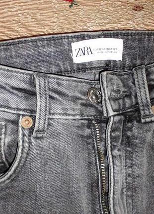 Оригинальные, котоновые джинсы  с высокою талией zara р. 22 ( 32 /xxs ) pakistan