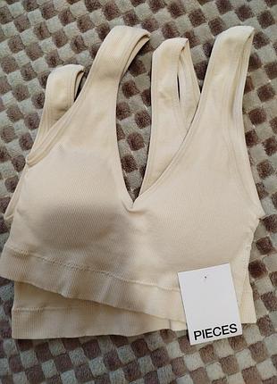 Нові топи чудової якості