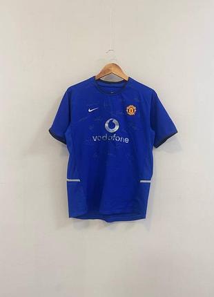 Вінтажна футболка manchester united 2002/03 року