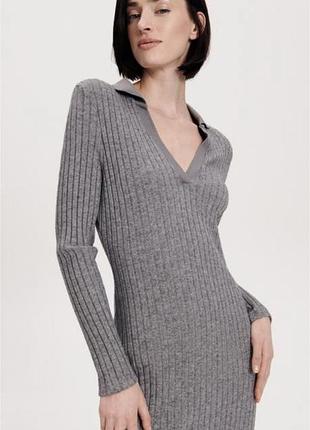 Сукня в рубчик