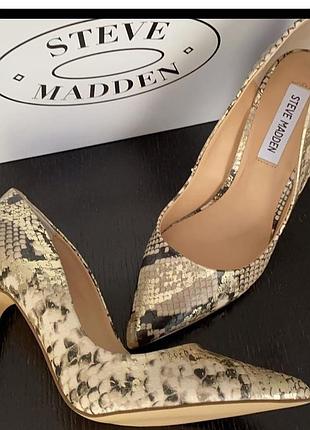 Туфлі човники stive madden