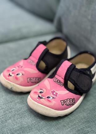 Дитяче взуття