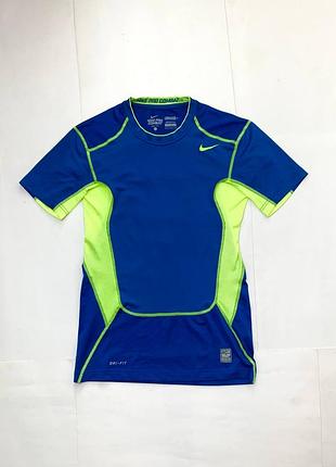 Спортивная футболка, кромпрессионная футболка nike pro combat p. l-m