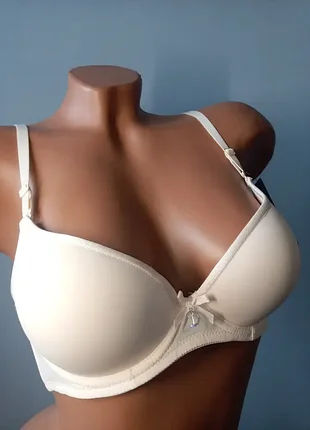 Бюстгальтер чашка в  fnniss бежевый