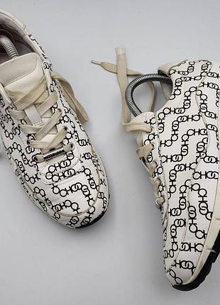 Оригінальні жіночі шкіряні класичні кросівки від крутого бренду jimmy choo 
monza