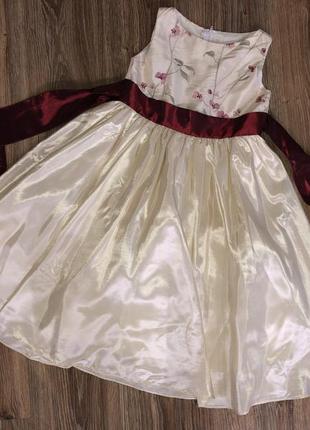 Святкове ошатне плаття 7-8л