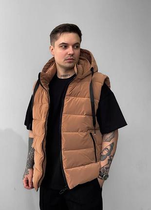 Стильная трендовая мужская жилетка