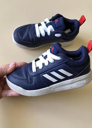 Кросівки дитячі adidas кросівки шкіряні весняні кросівки осінні адідас