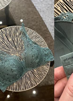 Бюст стильний