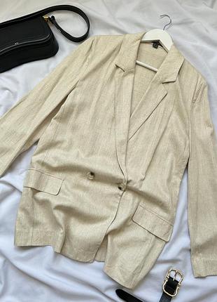 Гарний піджак