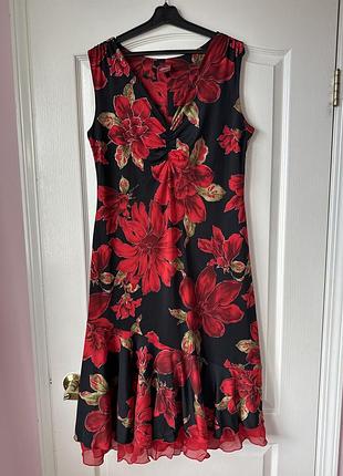 Вечірня сукня, польща