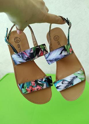 Легкие цветочные босоножки от esmara 37 размер