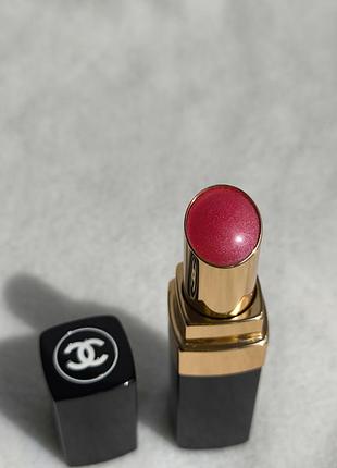 Новая глянцевая розовая помада блеск бальзам для губ шанель chanel rouge coco shine 62 monte carlo