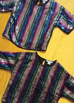 Нова святкова блуза дівчинці