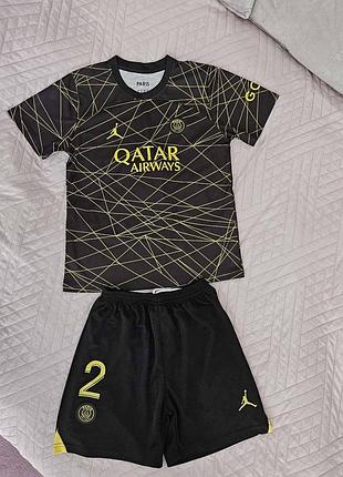 Форма футбольная