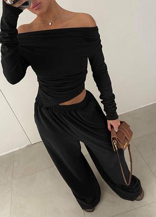 Лонгслив с открытыми плечами и широкие брюки | 2055
