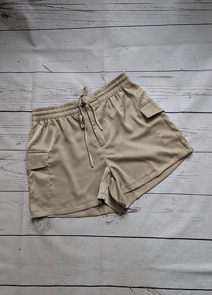 Бежевые шорты,карго шорты от zara