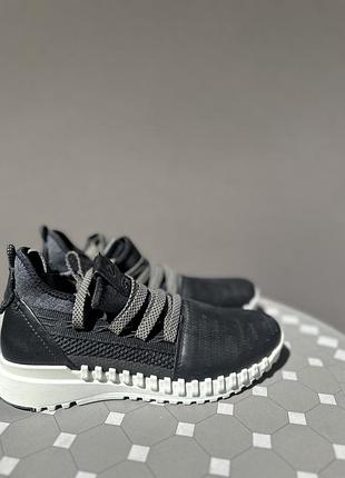 Оригинальный.кроссовки ecco zipflex
