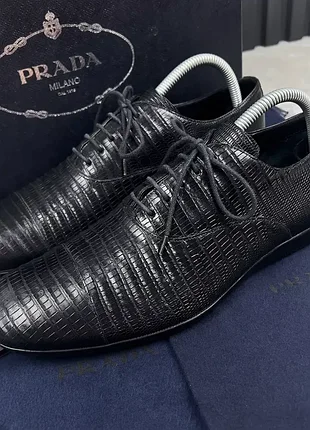 Prada dress derby lase up black lizard skin чоловічі туфлі оригінал 40.5 eur