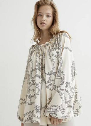 Нарядна блуза h&m