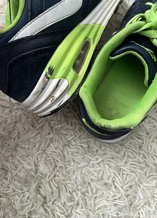 Продаж речей, кросівки 300 грн