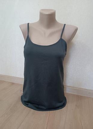 Однотонна жіноча майка для занять спортом