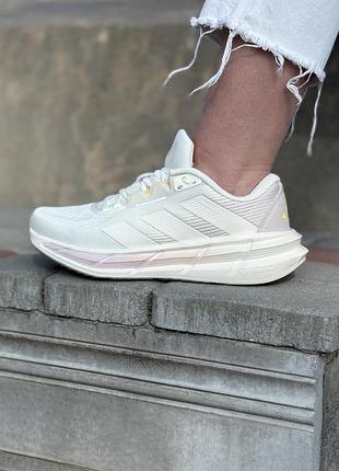 Беговые кроссовки adidas questar 3. оригинал.