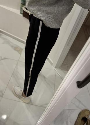 Трендові теплі осінні брюки штани з лампасами