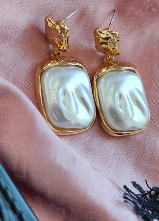 Елегантні сережки з перлами ✨