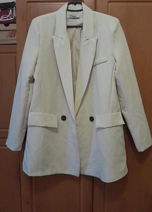 Бежевий пиджак s-m