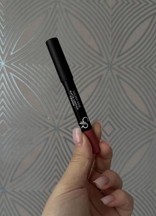 Олівець для губ